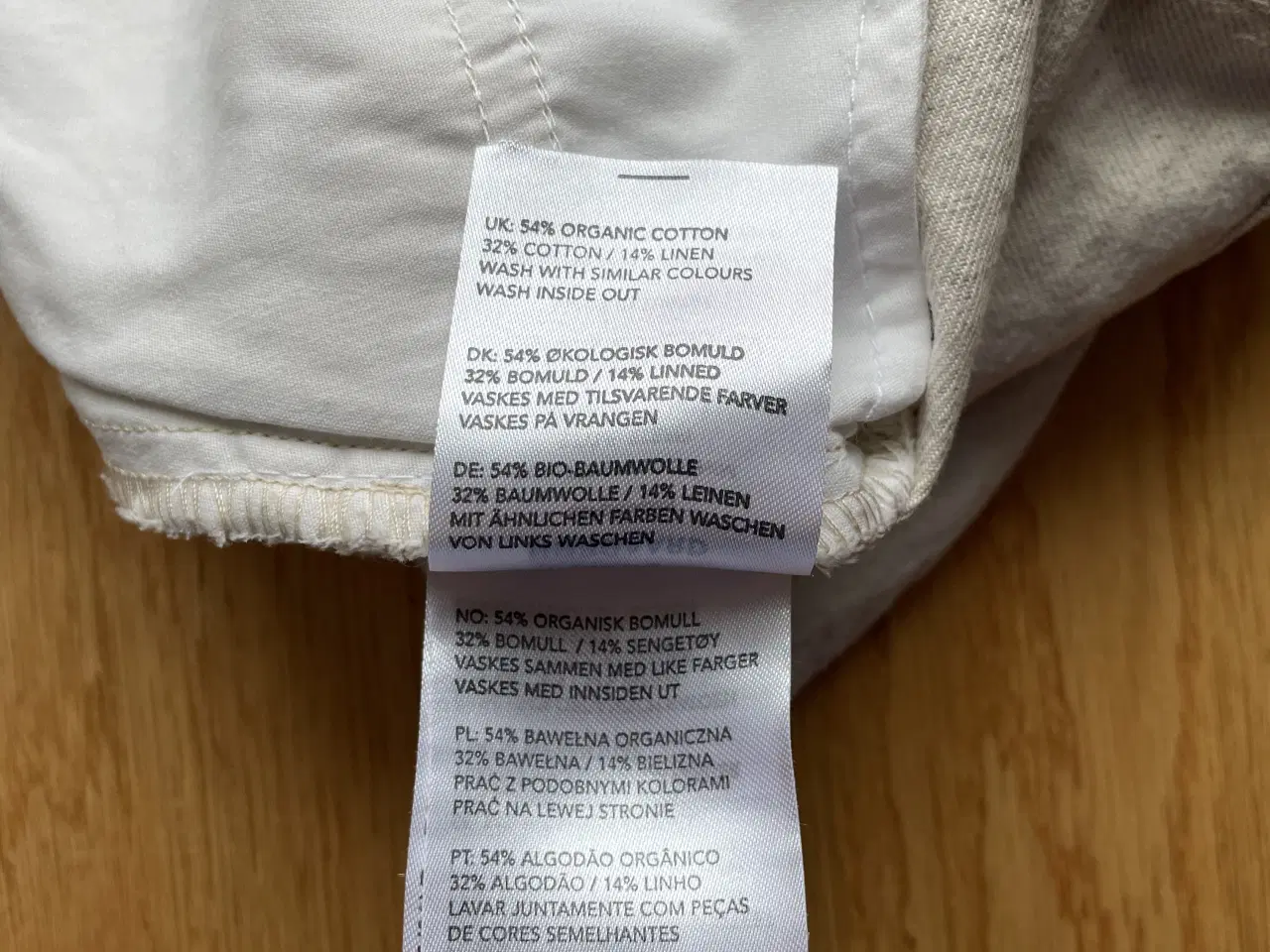 Billede 5 - Mads Nørgaard nederdel