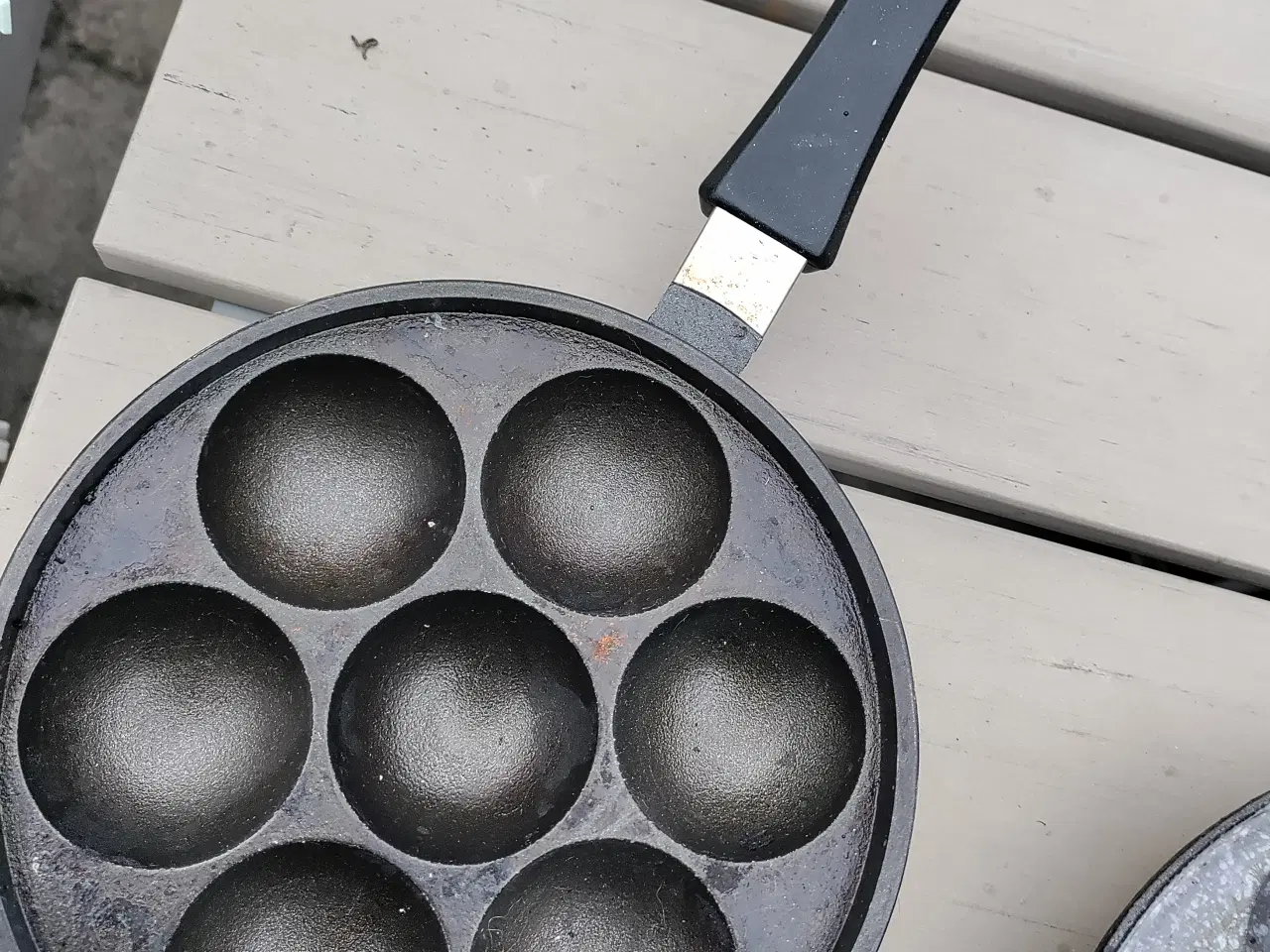 Billede 4 - Æbleskivepander, støbejern og aluminium