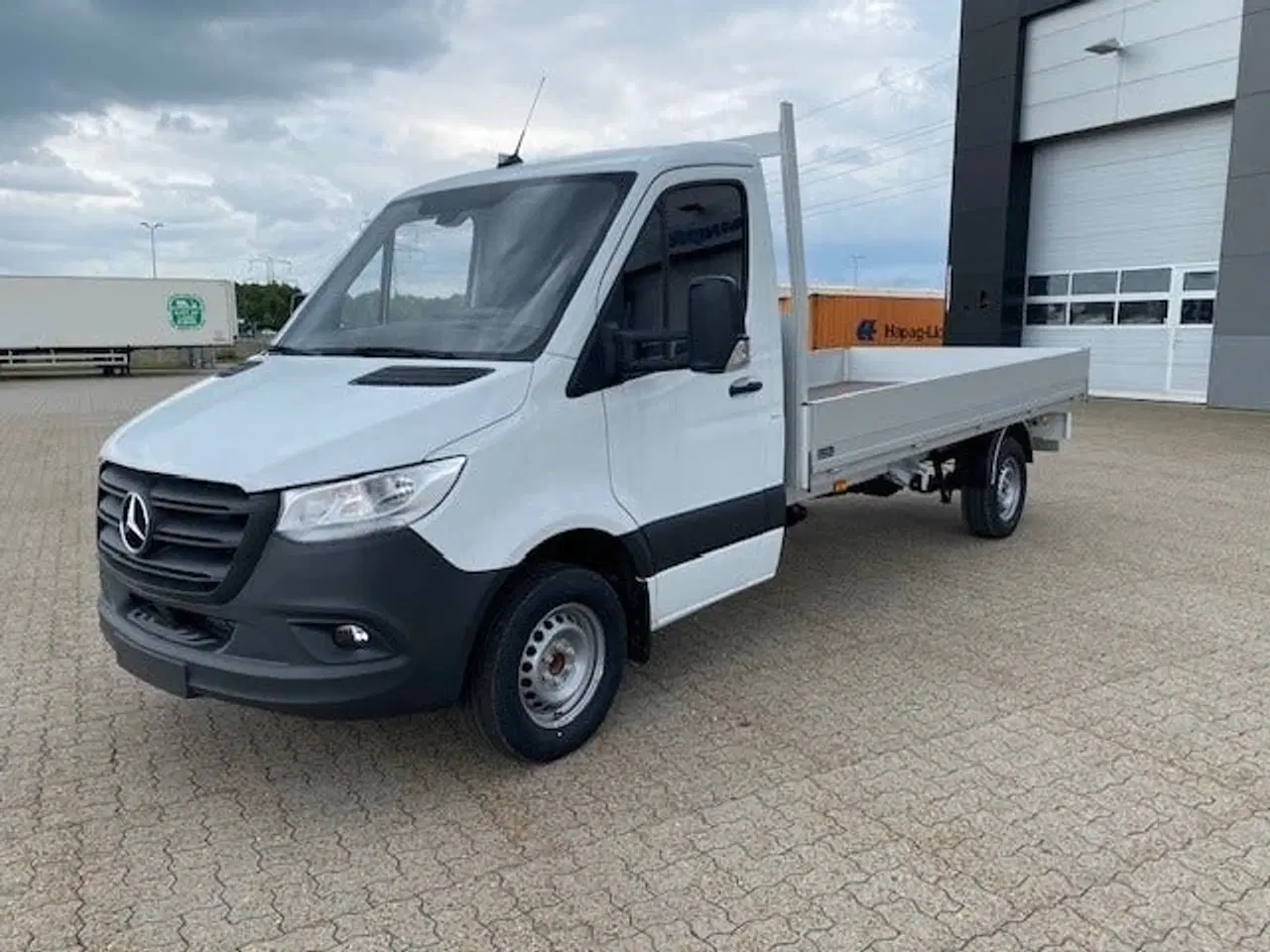 Billede 1 - Mercedes Sprinter 317 2,0 CDi A3 Chassis aut. RWD