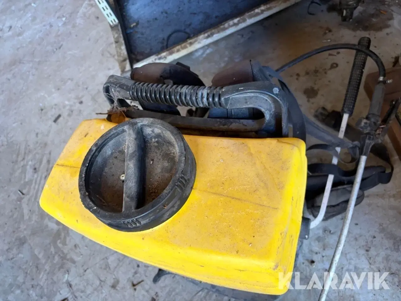 Billede 6 - Marksprøjte og symaskine