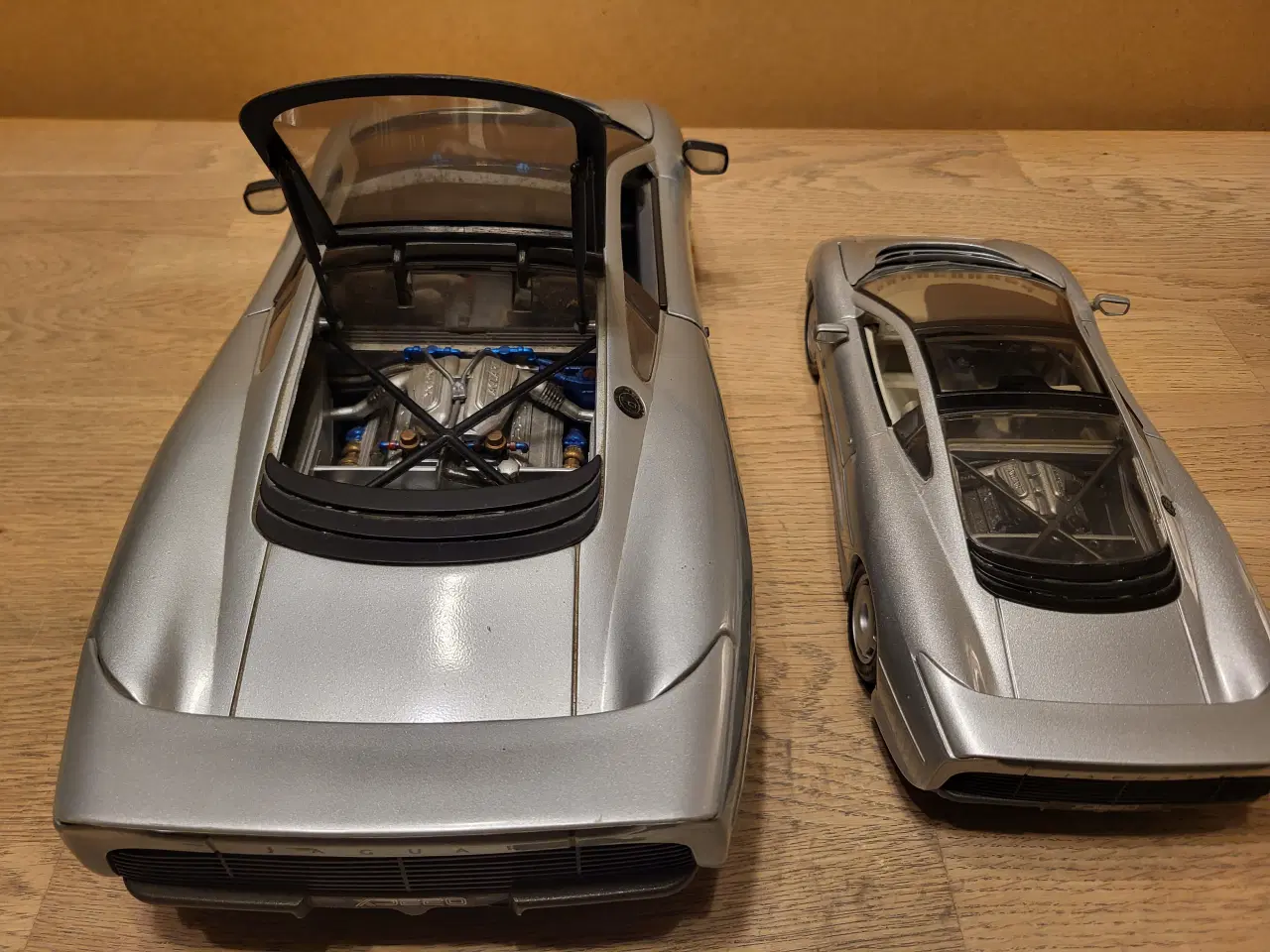 Billede 8 - Modelbiler Jaguar XJ220-1992 (str. 1:12)