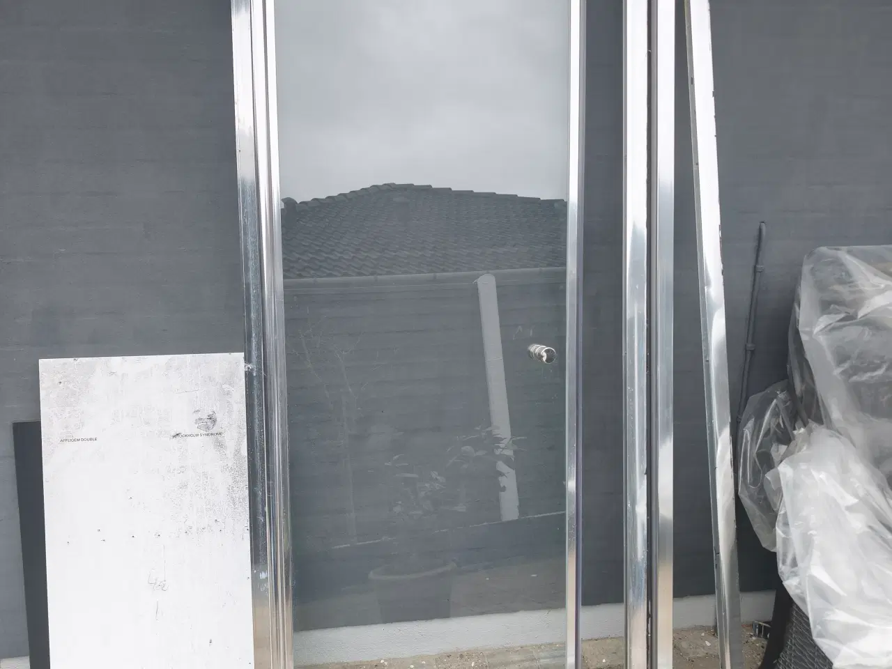 Billede 1 - Dør til bruseniche sælges 