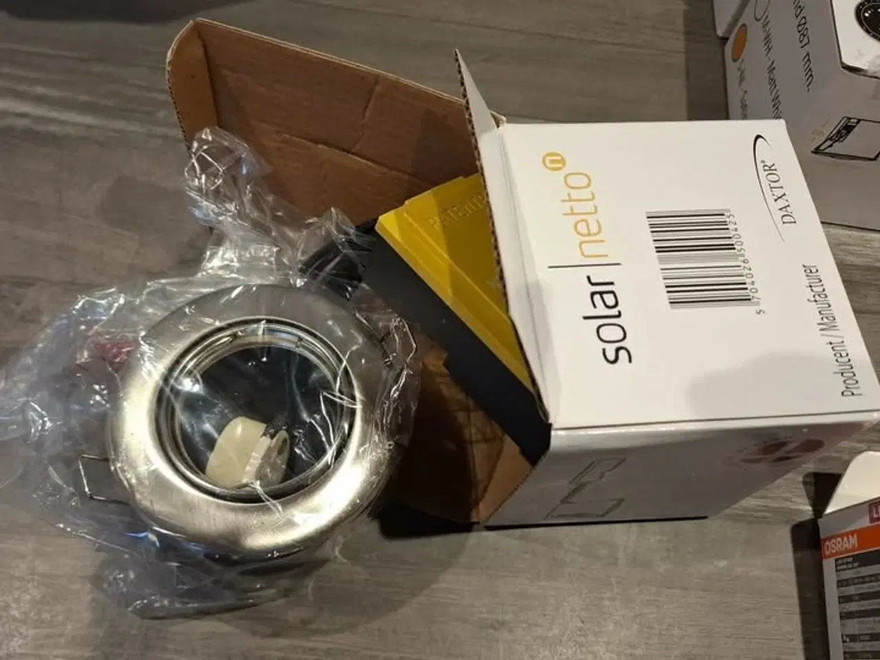 Billede 6 - 6 STK SPOT + 32STK. GU10 PÆRER SÆLGES