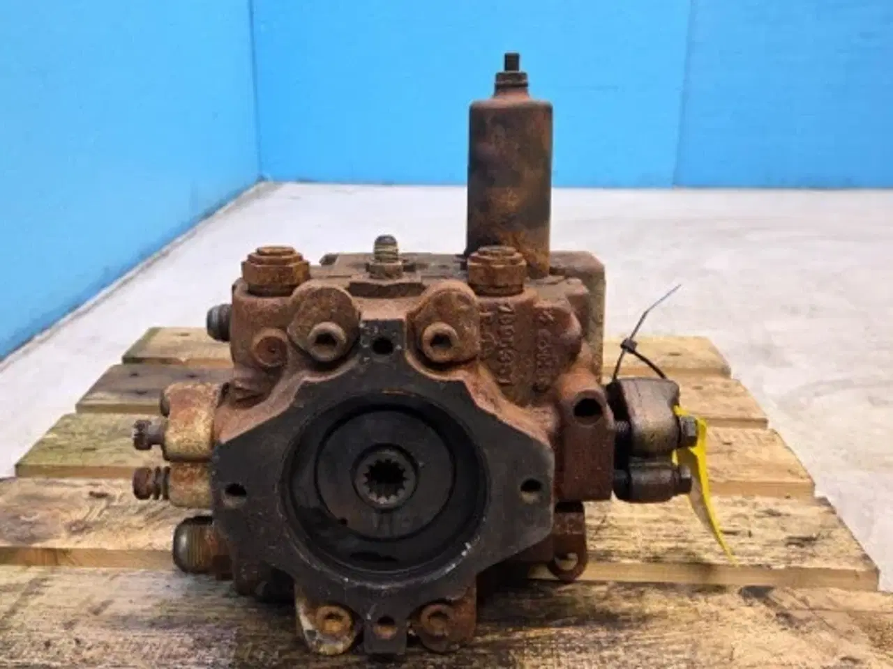 Billede 11 - Bobcat T2556 Hydrostatic Pumpe 79591.4 (3)