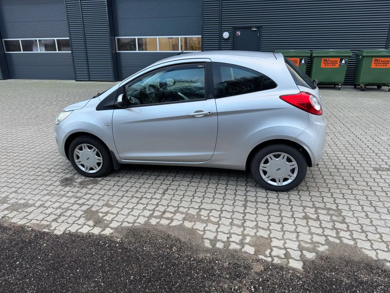 Billede 3 - Ford ka sælges årg. 2010 med lavt km på 124000