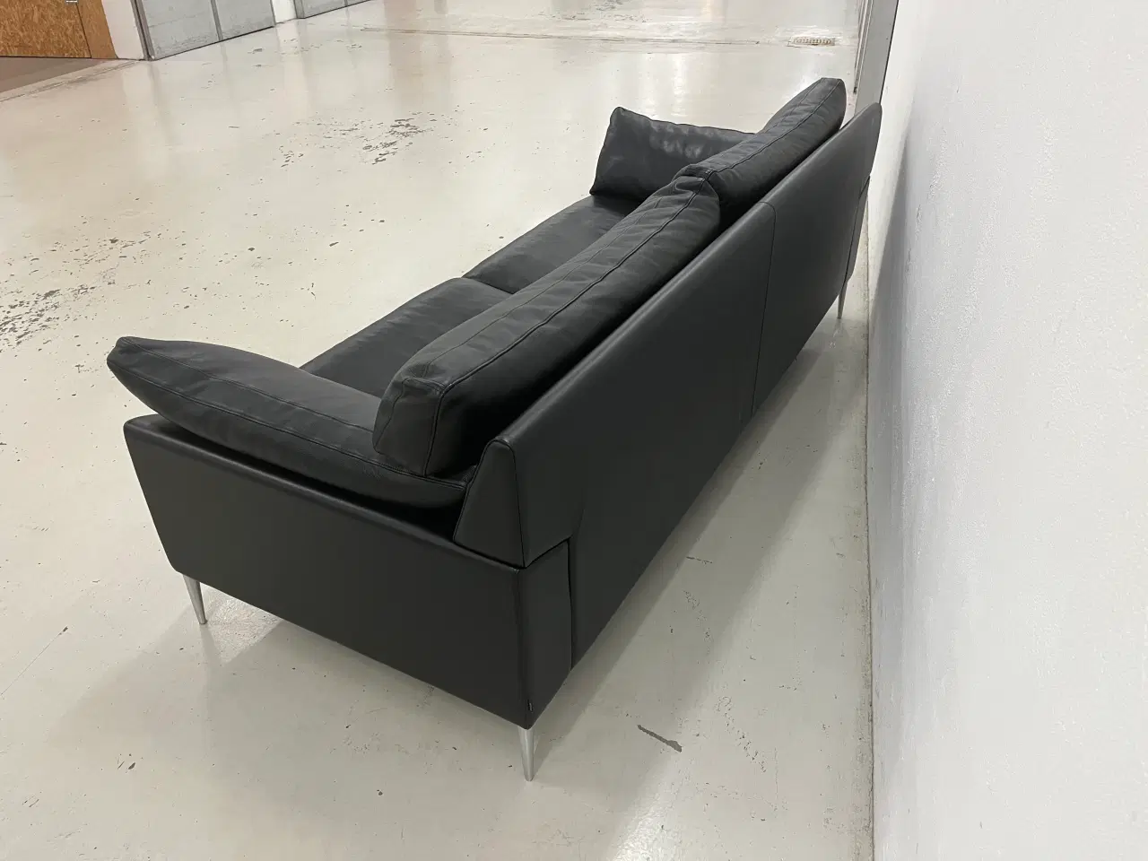 Billede 7 - Søren Lund SL329 3 Pers.Sofa i sort solid læder.