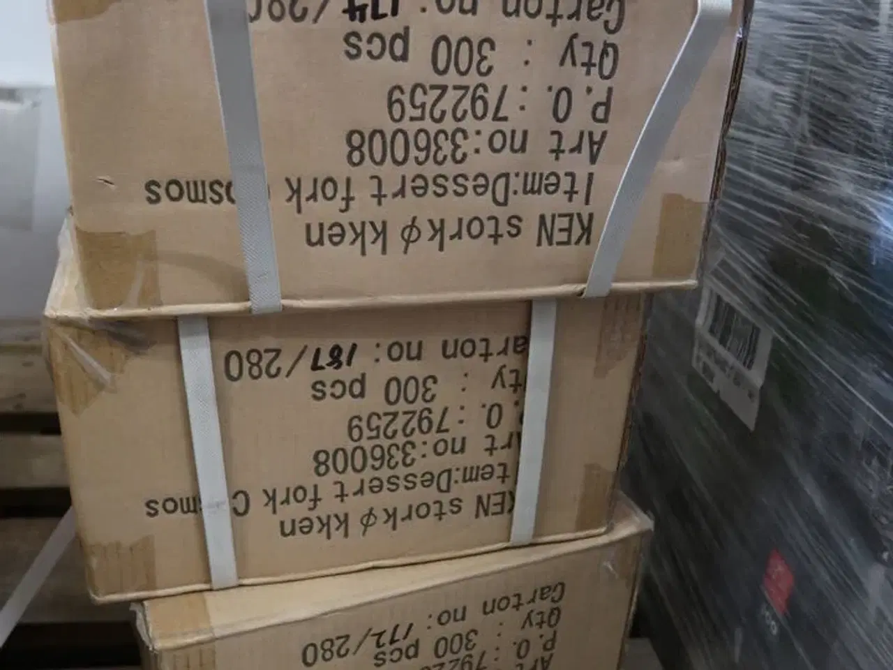 Billede 5 - 3 kasser (300 pr. stk.) Dessert/frokost gaffel  COSMOS 336008