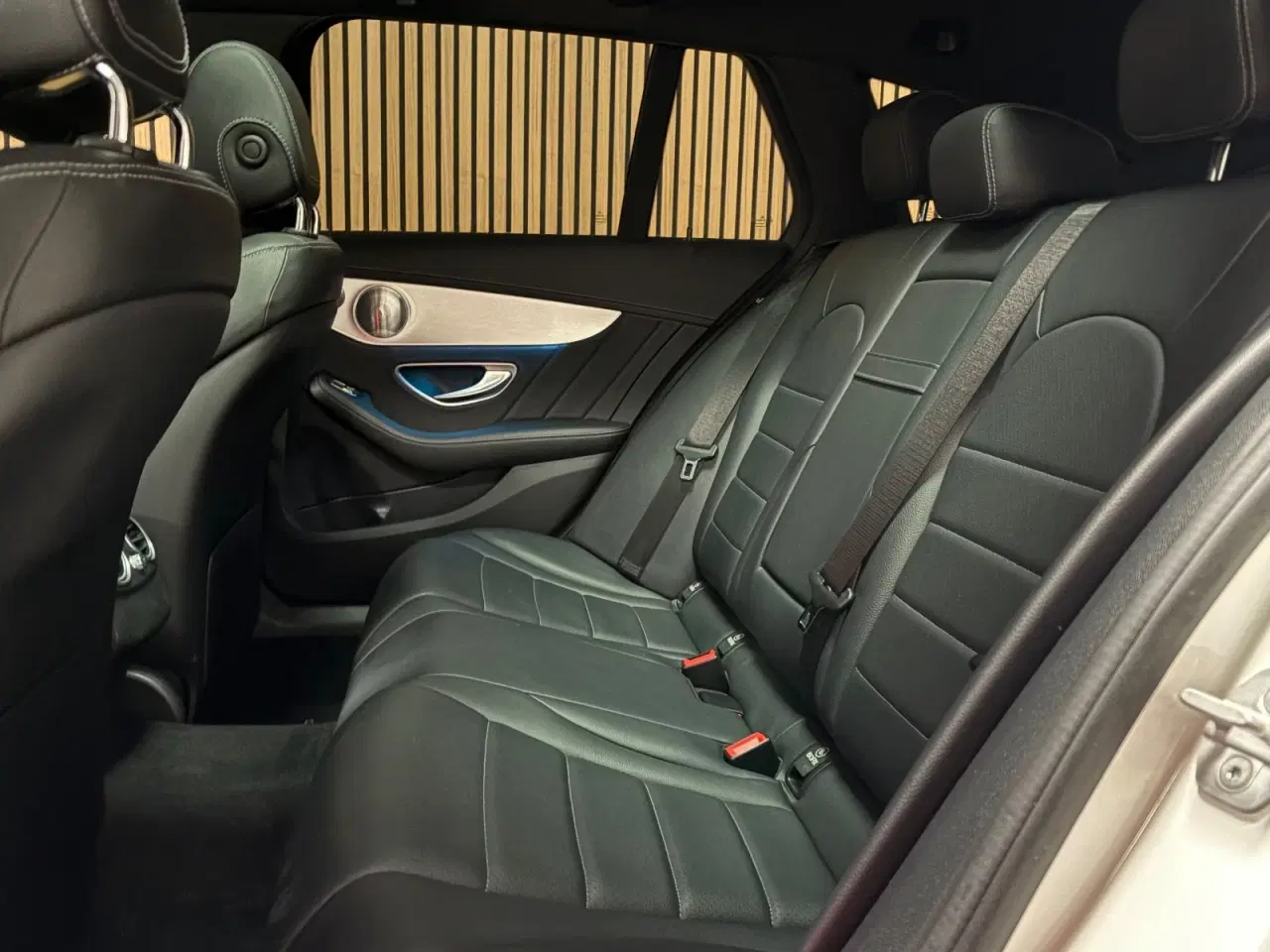 Billede 8 - Mercedes C220 d 2,2 AMG Line stc. aut.