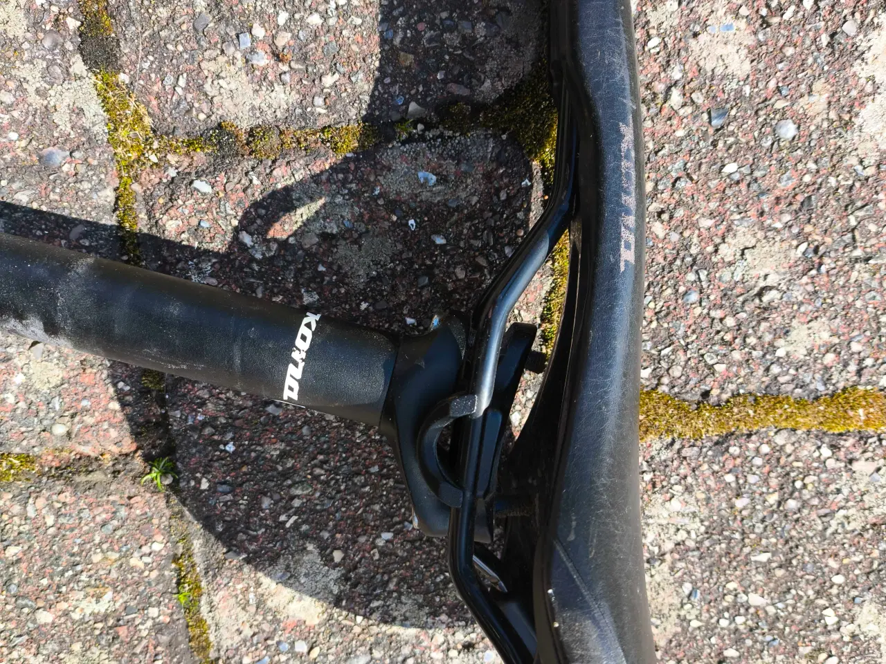 Billede 2 - Kona sadel og sadelpind