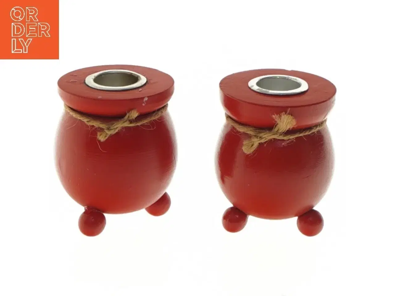 Billede 1 - Røde lysestager, 2 styk (str. 2 styk, 7 cm)