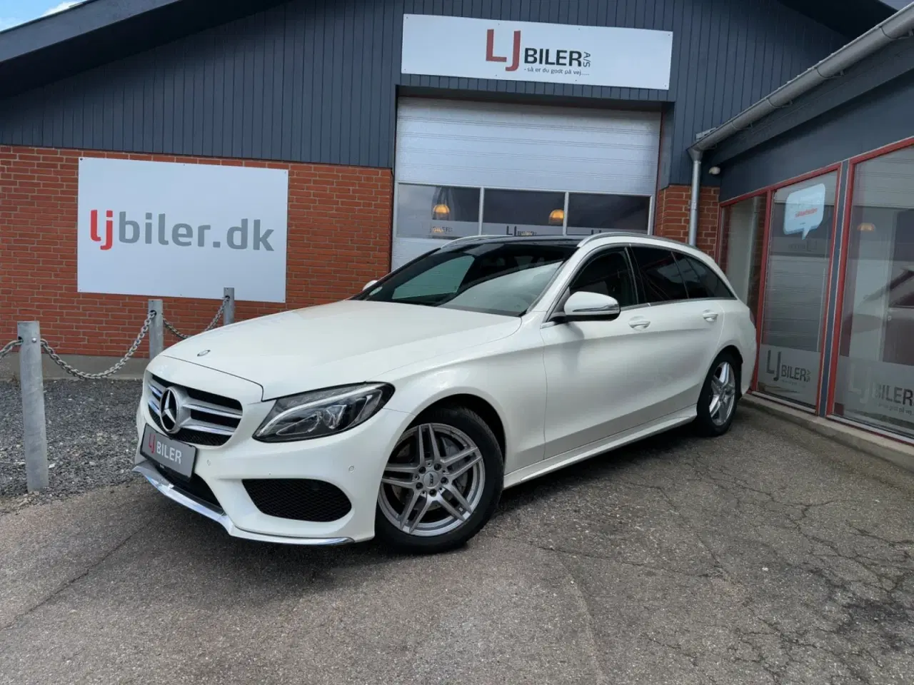 Billede 1 - Mercedes C220 d 2,2 AMG Line stc. aut.