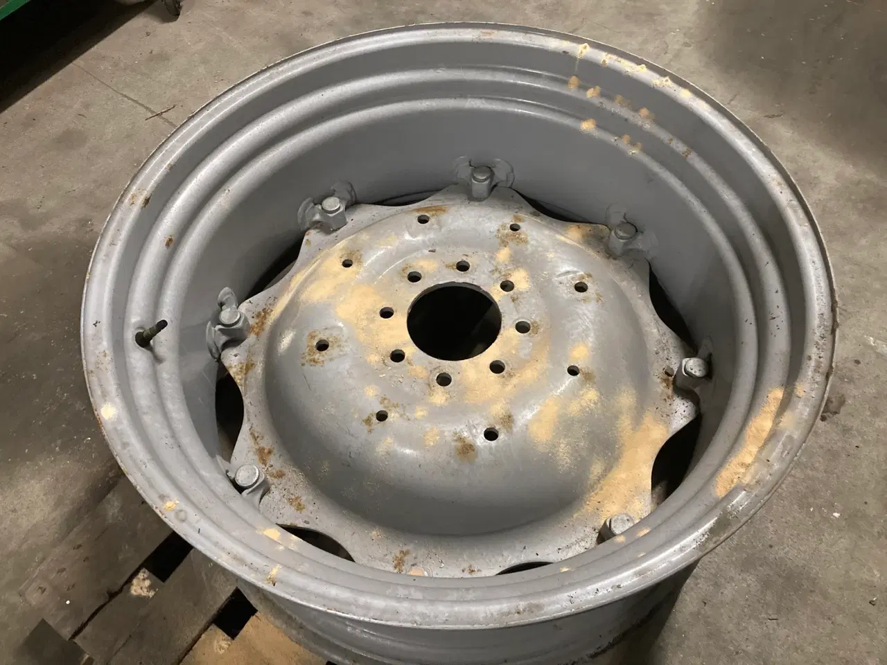 Billede 2 - Fælg 15x34