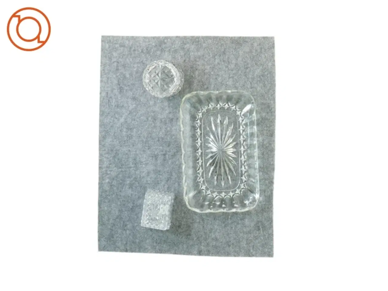 Billede 6 - Glasservice i krystal (str. 22 x 14 cm 7 x 5 cm 6 x 4 cm)