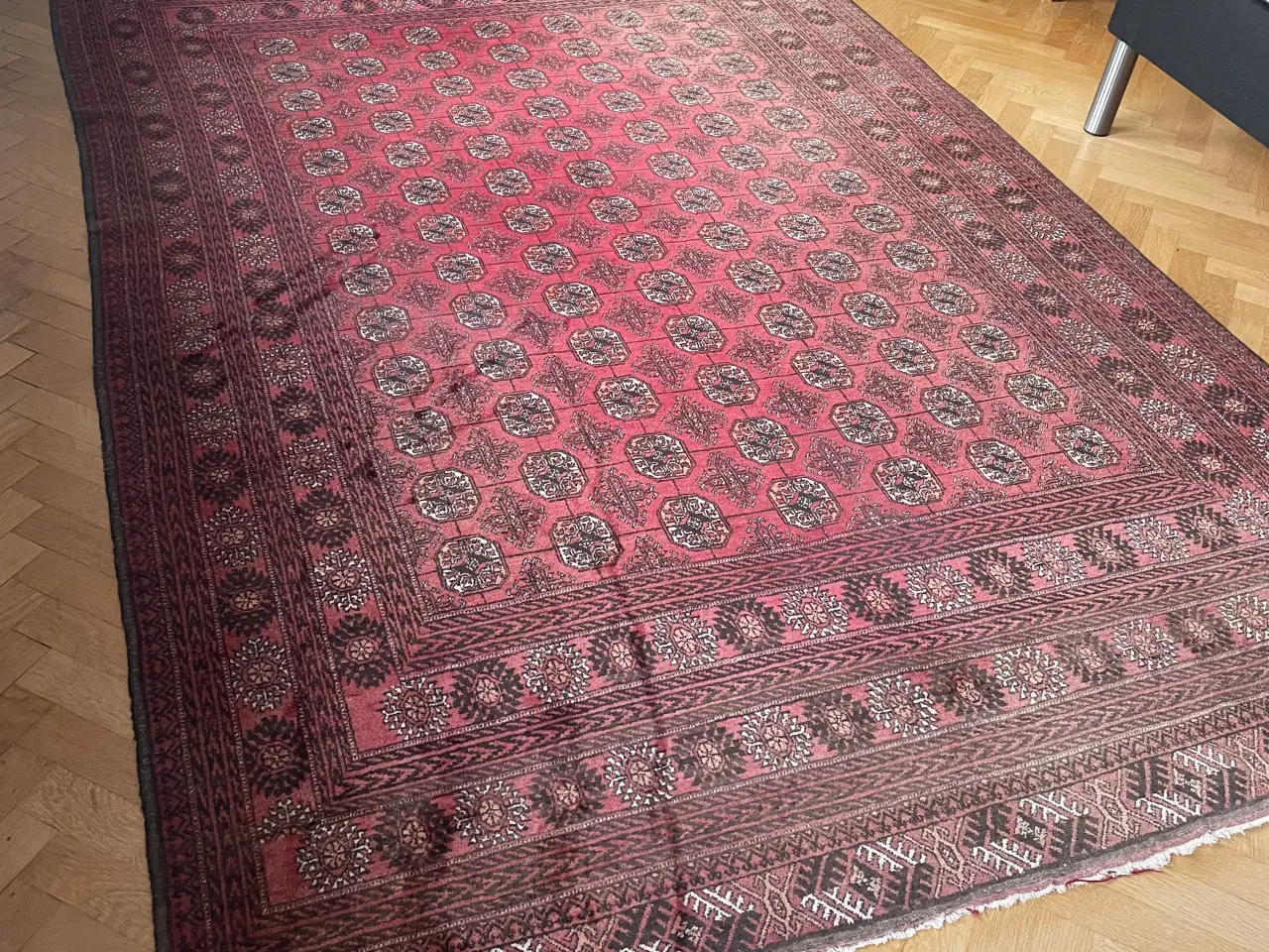 Billede 1 - Dejligt ægte tæppe