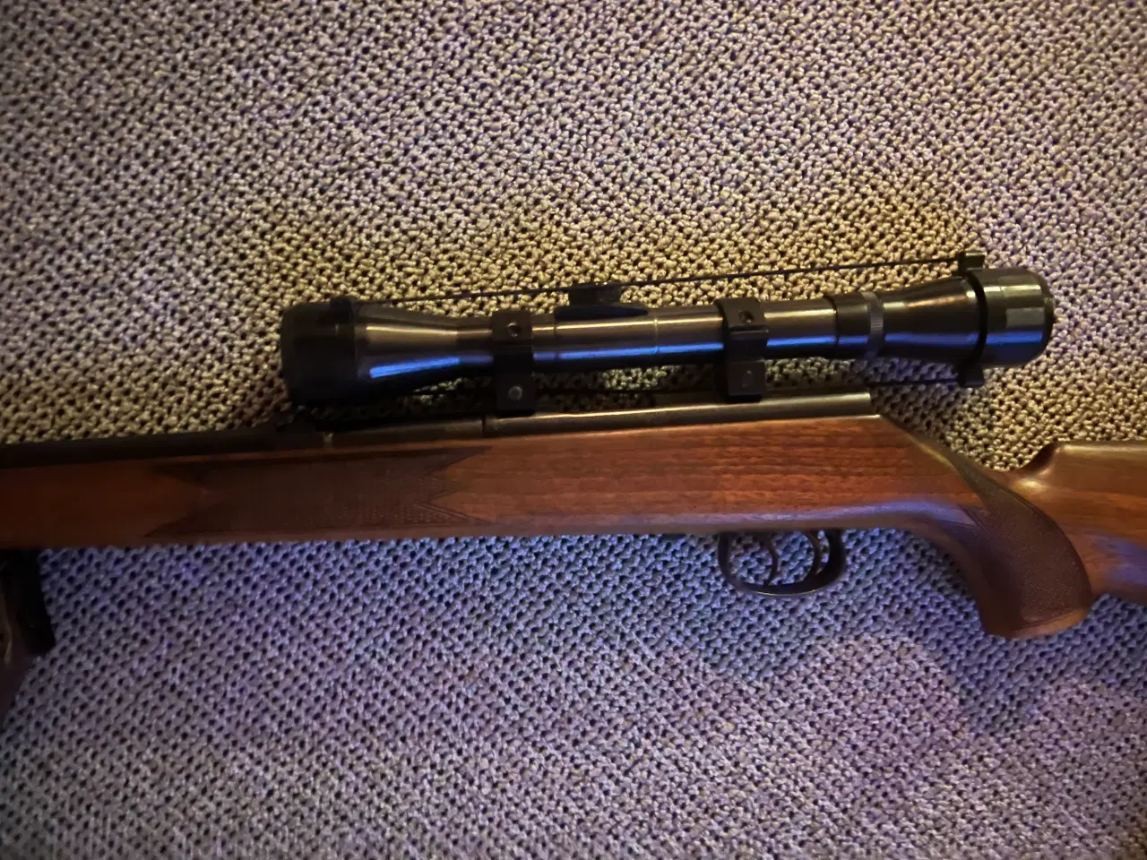 Billede 4 - Anschutz Salonriffel. Kaliber 22 Magnum