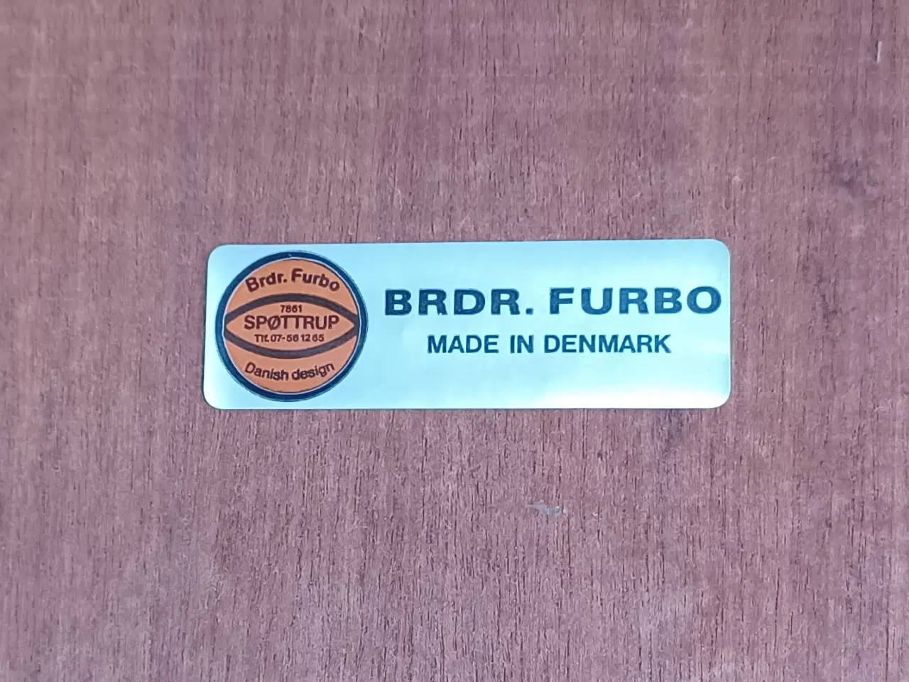 Billede 4 - Avis/tidskriftsbord, retro, mærket