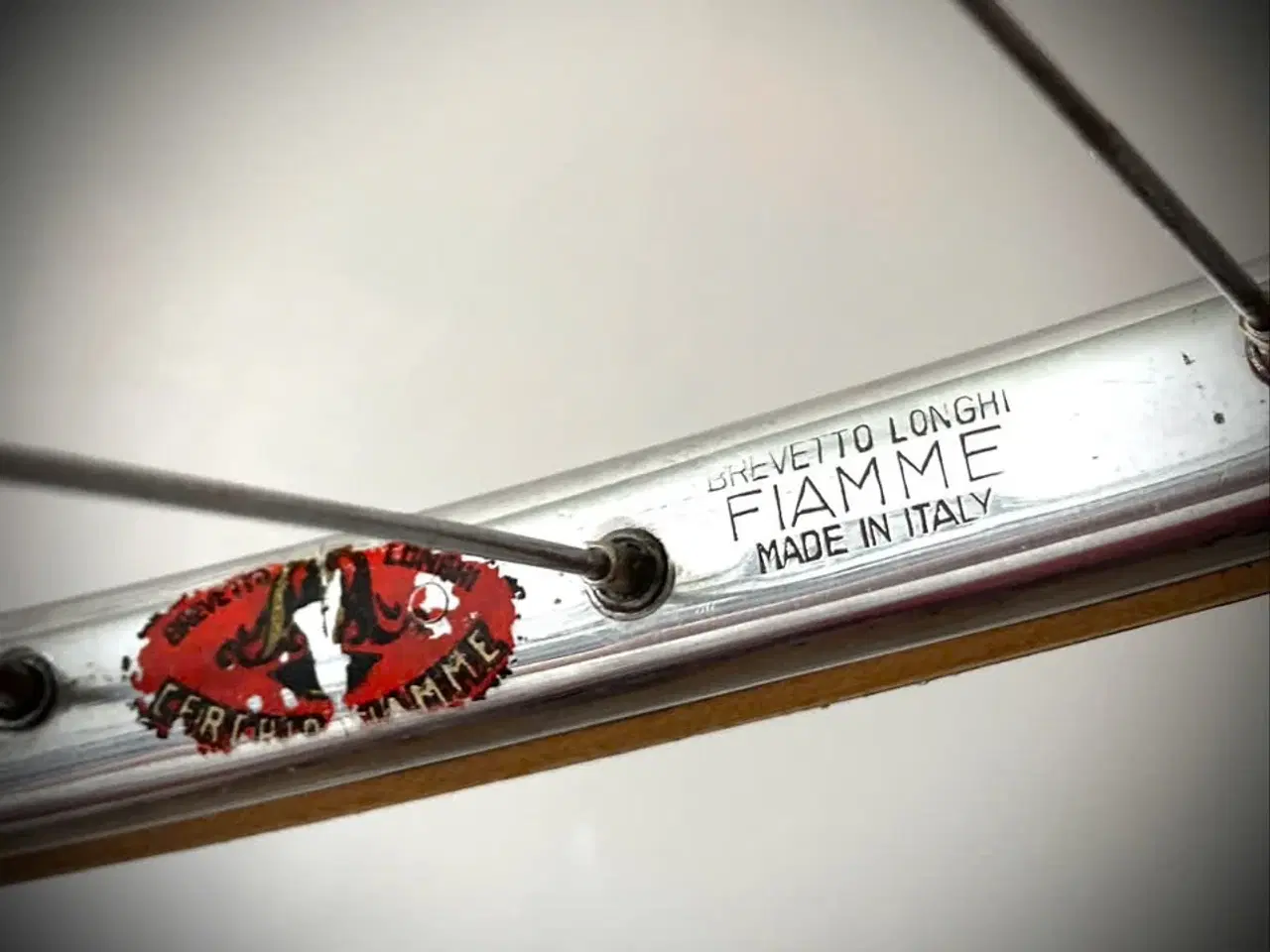 Billede 2 - 28" Fiamme / Mozzi Cidneo Italy hjulsæt / 5-speed