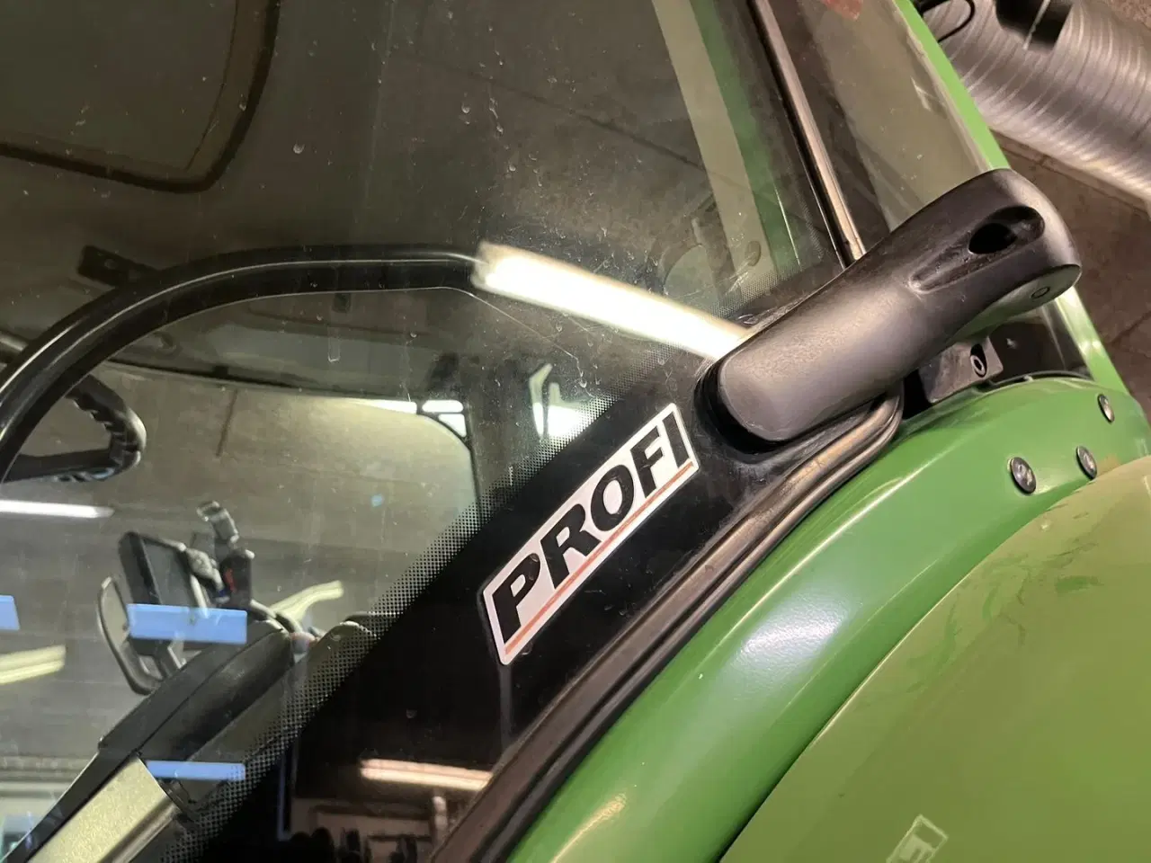 Billede 9 - Fendt 828 Profi model.  Meget flot traktor med nye fordæk.