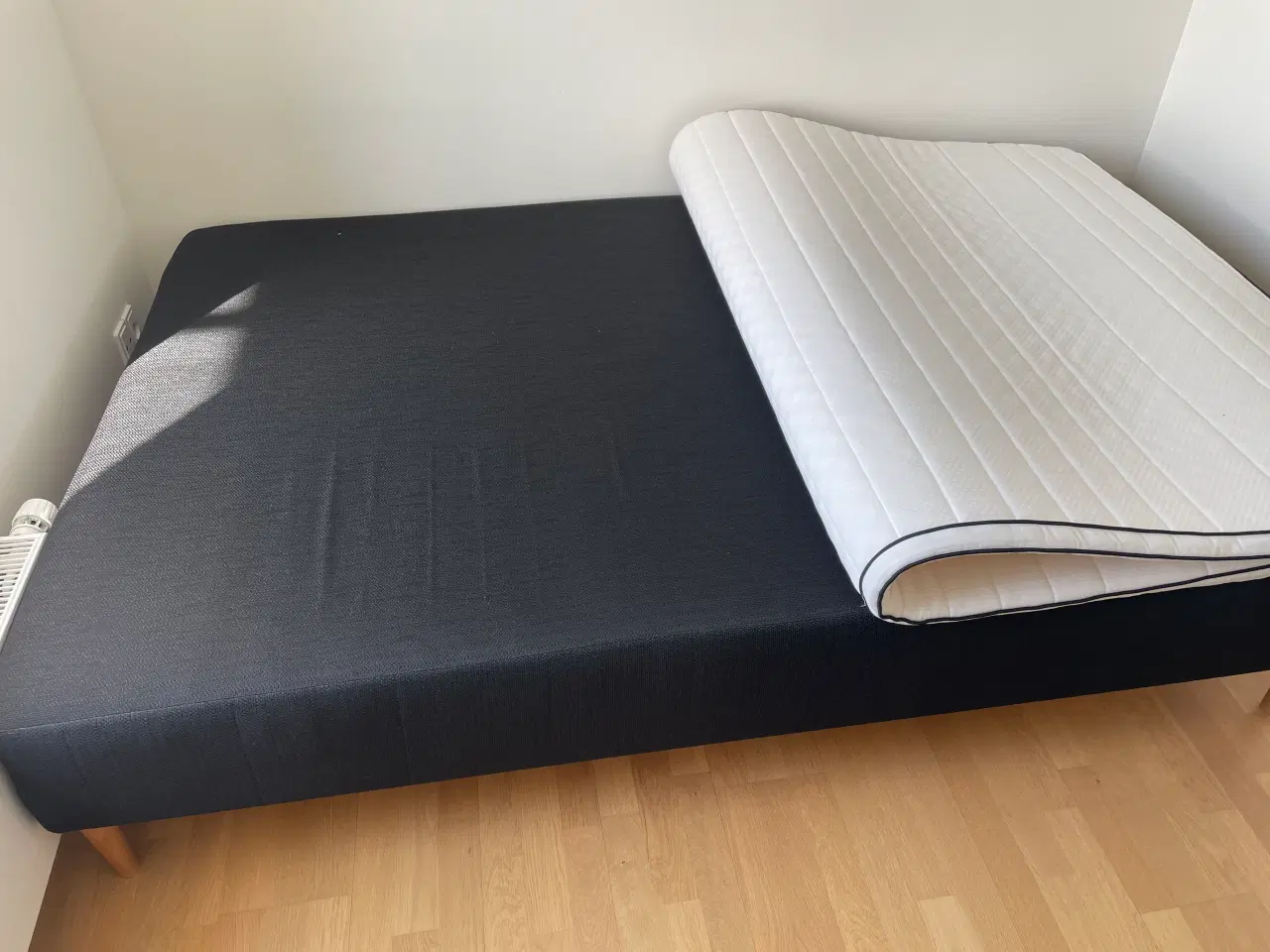 Billede 4 - Seng 3/4 - 140x200 cm