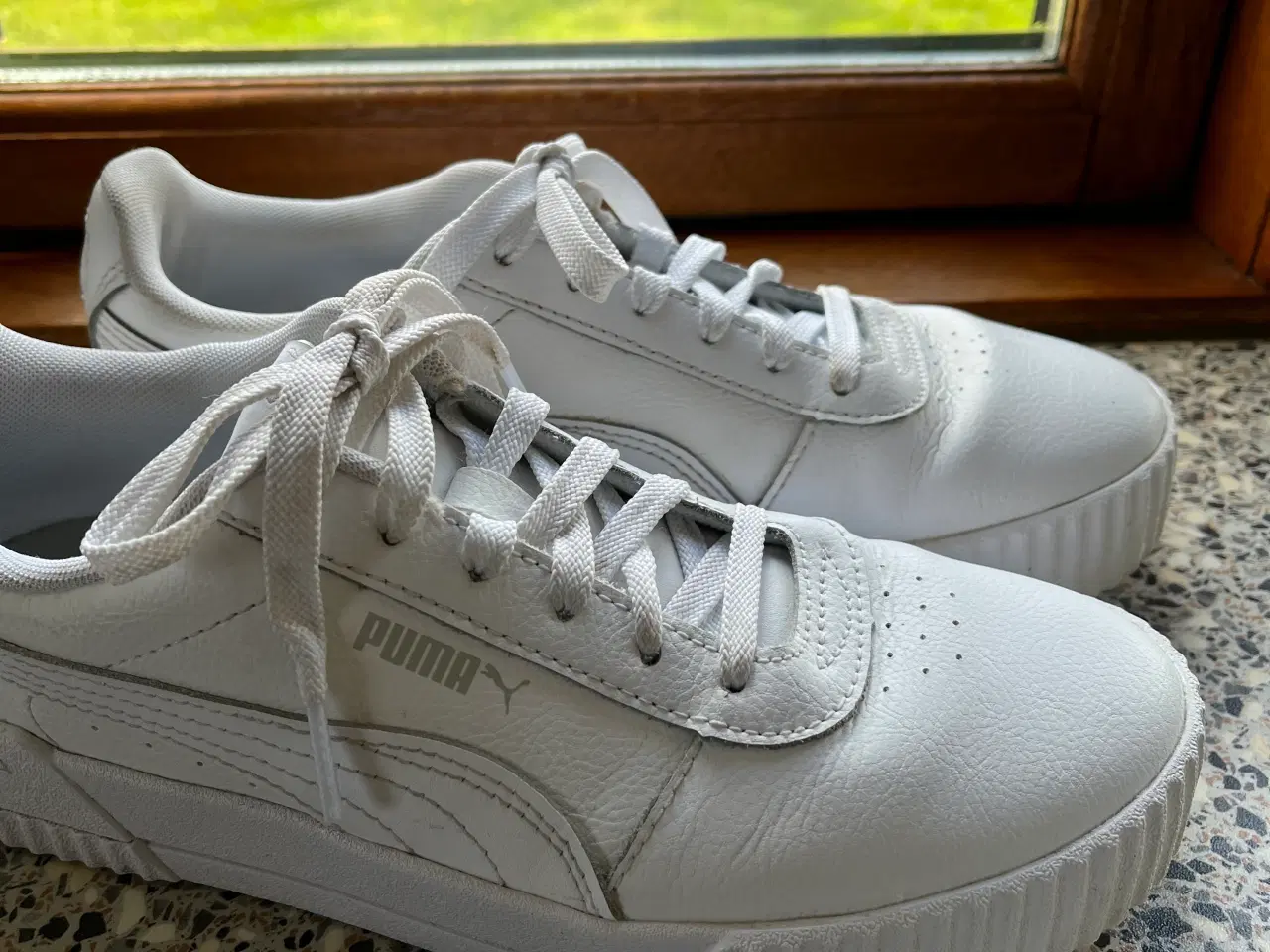 Billede 1 - Puma Sneakers hvide str 39, 25 cm