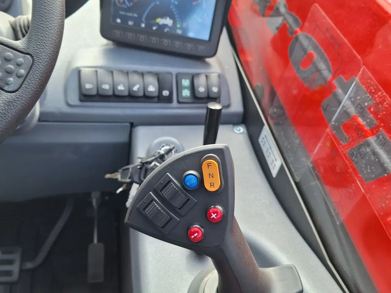 Billede 14 - Eurotrac TH25.6 6 METERS