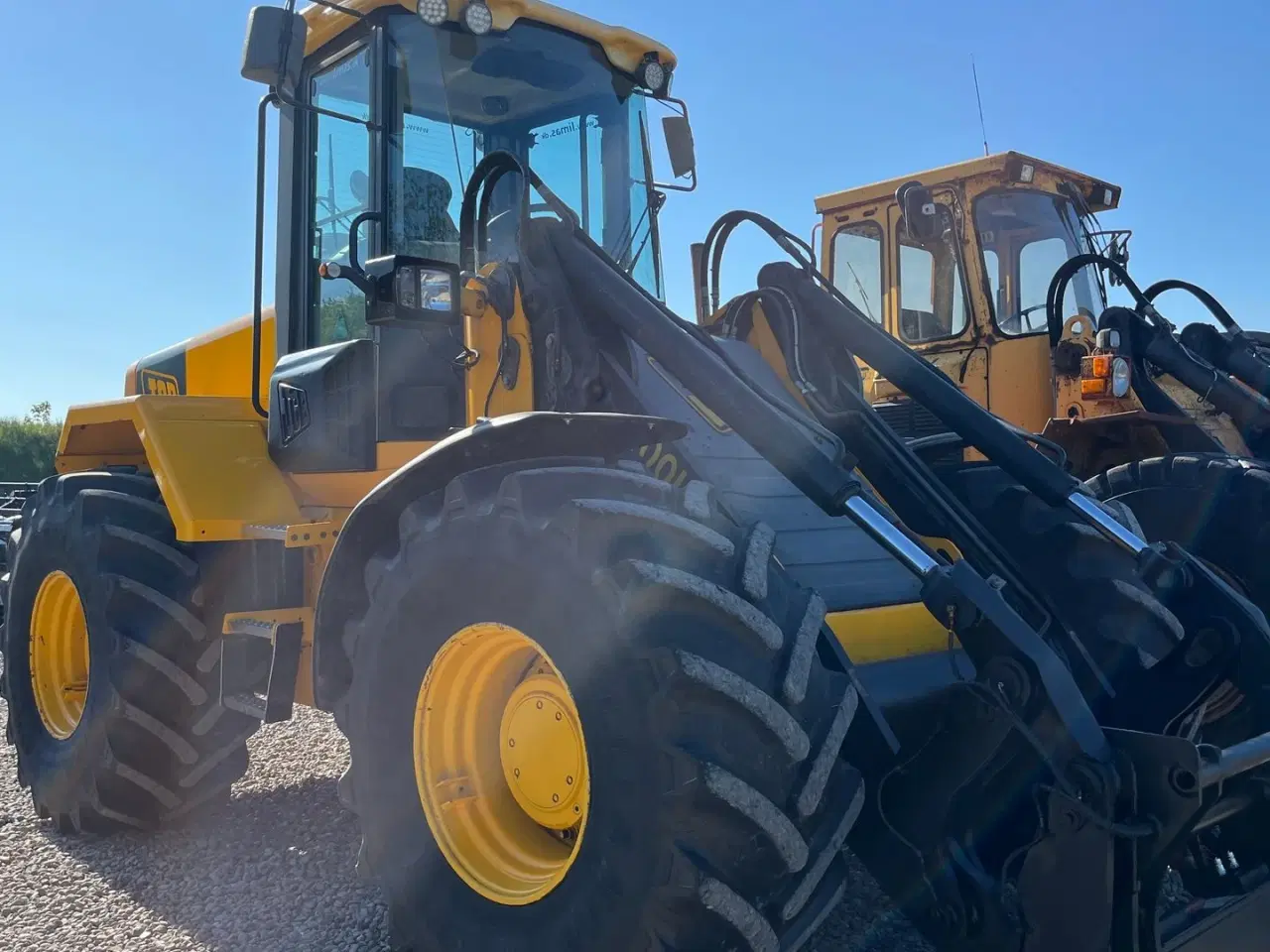 Billede 24 - JCB 426 med traktor dækmontering og hurtigskifte samt centralsmørring