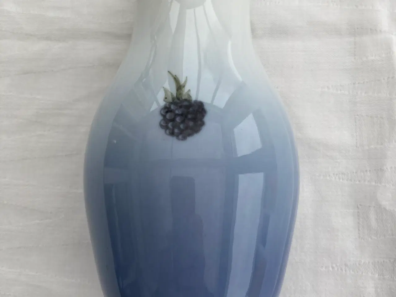 Billede 2 - Royal Copenhagen vase fra 1947 - perfekt stand