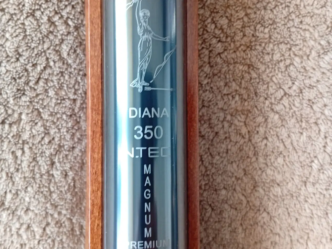 Billede 6 - Over 100 års erfaring er samlet i denne riffel.