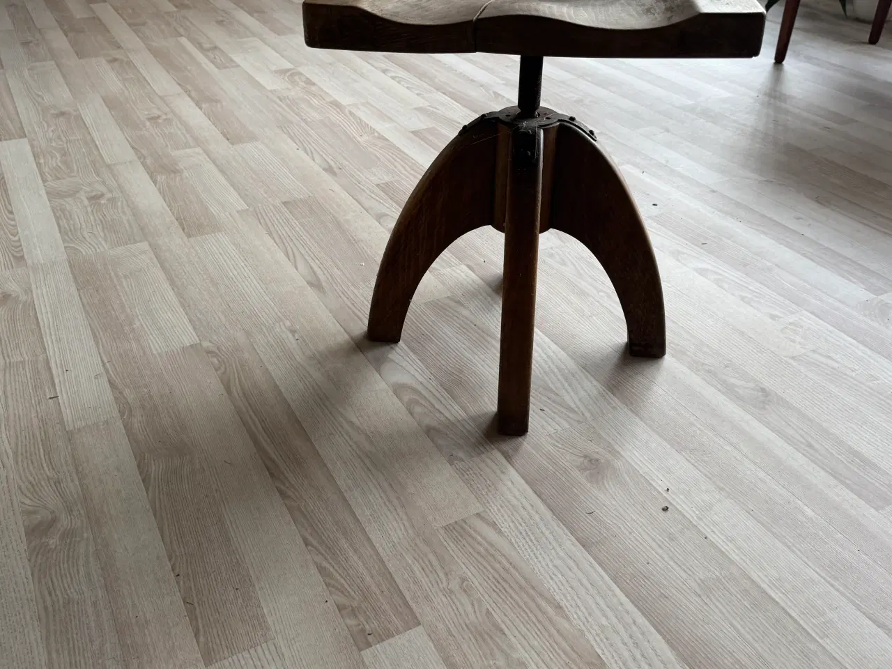 Billede 3 - Gammel kontor stol fra 1940