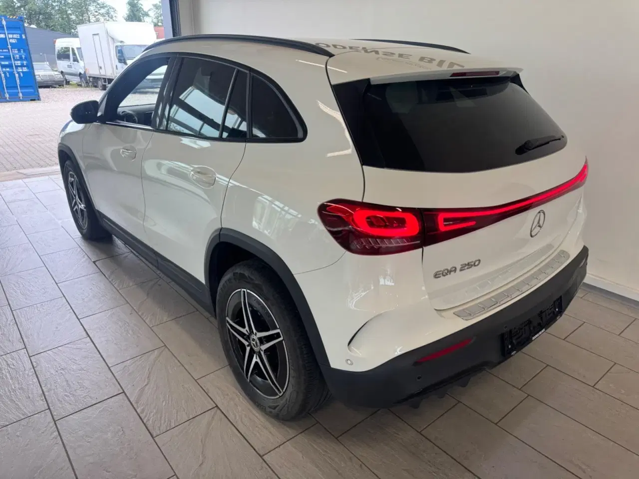 Billede 2 - Mercedes EQA250  AMG Line