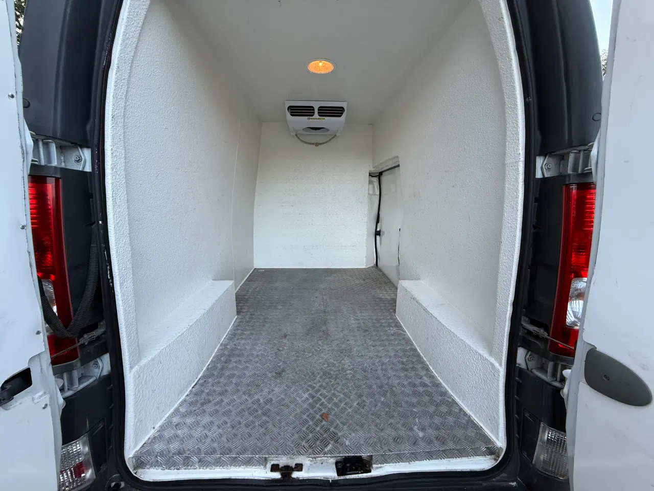 Billede 10 - Renault Trafic 2.0 dci kølebil lav km 
