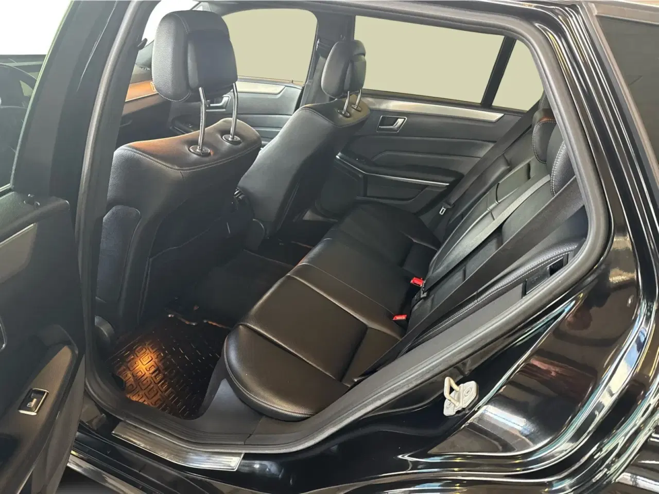 Billede 12 - Mercedes E220 2,2 CDi Avantgarde stc. aut.