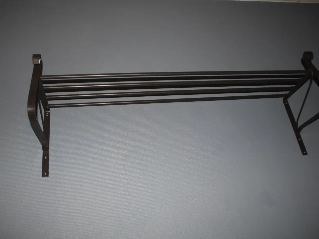 Billede 2 - Retro Hattehylde til entré