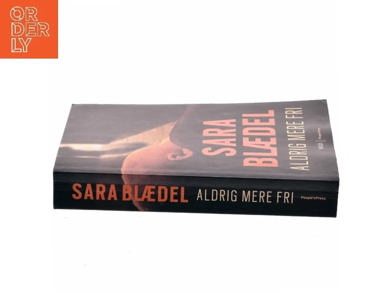 Billede 2 - Aldrig mere fri af Sara Blædel (Bog)