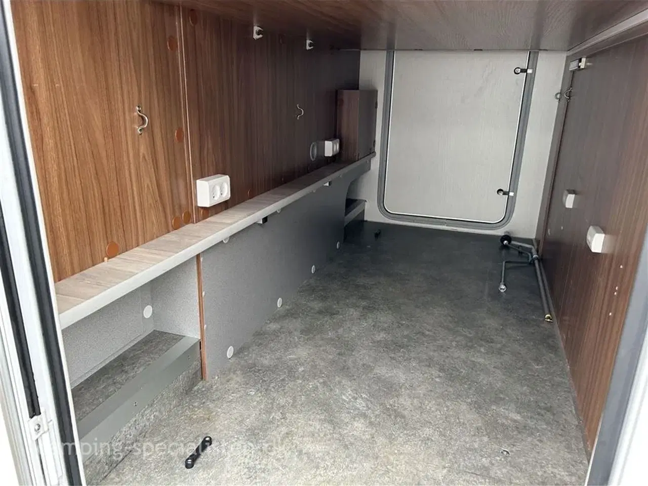 Billede 4 - 2017 - Pilote Essentiel G 650   Pilote Essentiel G650 fra 2017 m. aut.gear - kan nu ses hos Camping-Specialisten.dk