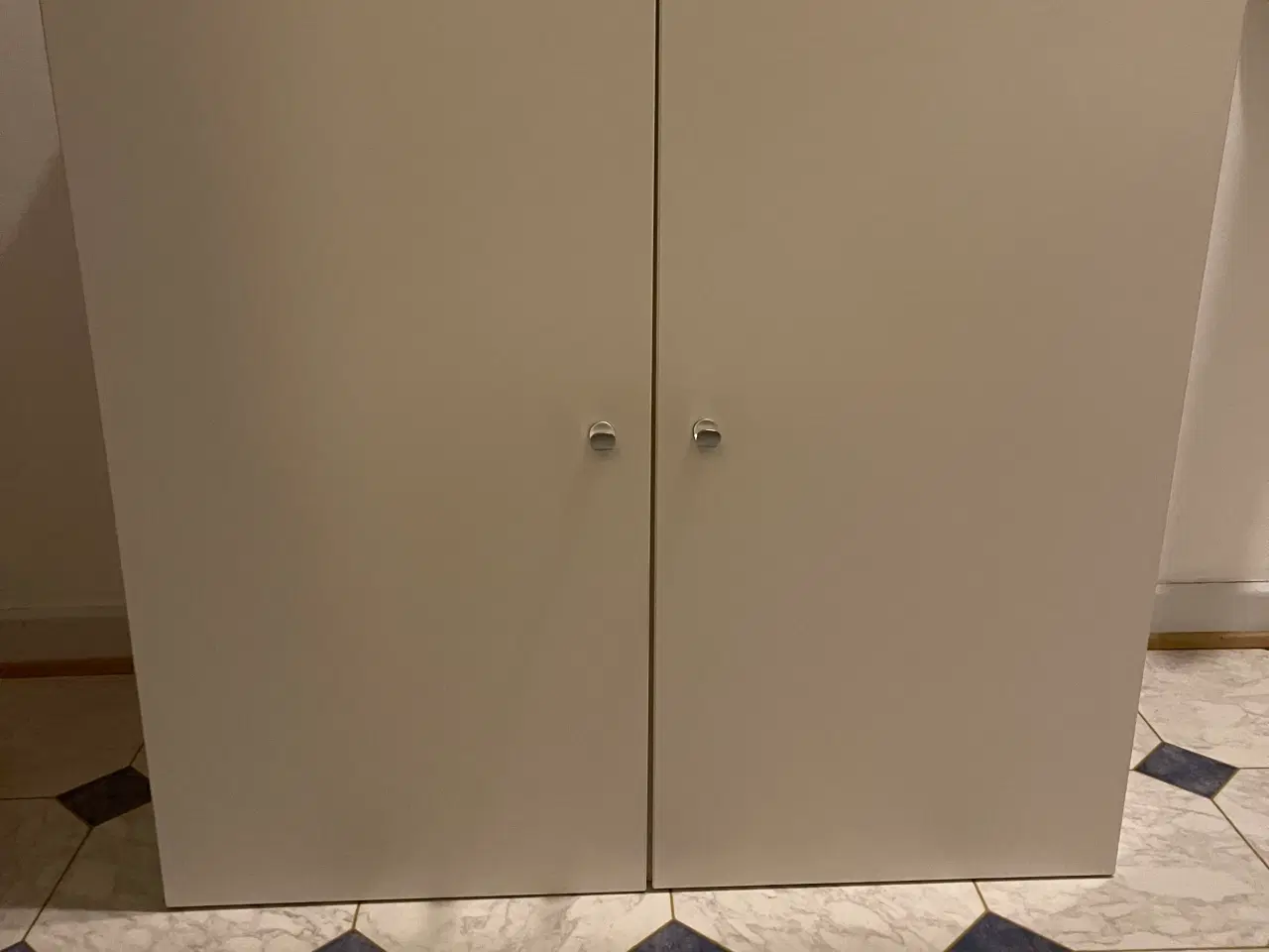 Billede 5 - Skab/ kan også bruges som overskab 