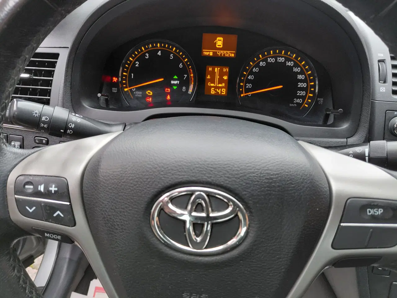 Billede 6 - Toyota Avensis 1.6 VVT-i Benzin – Velholdt 