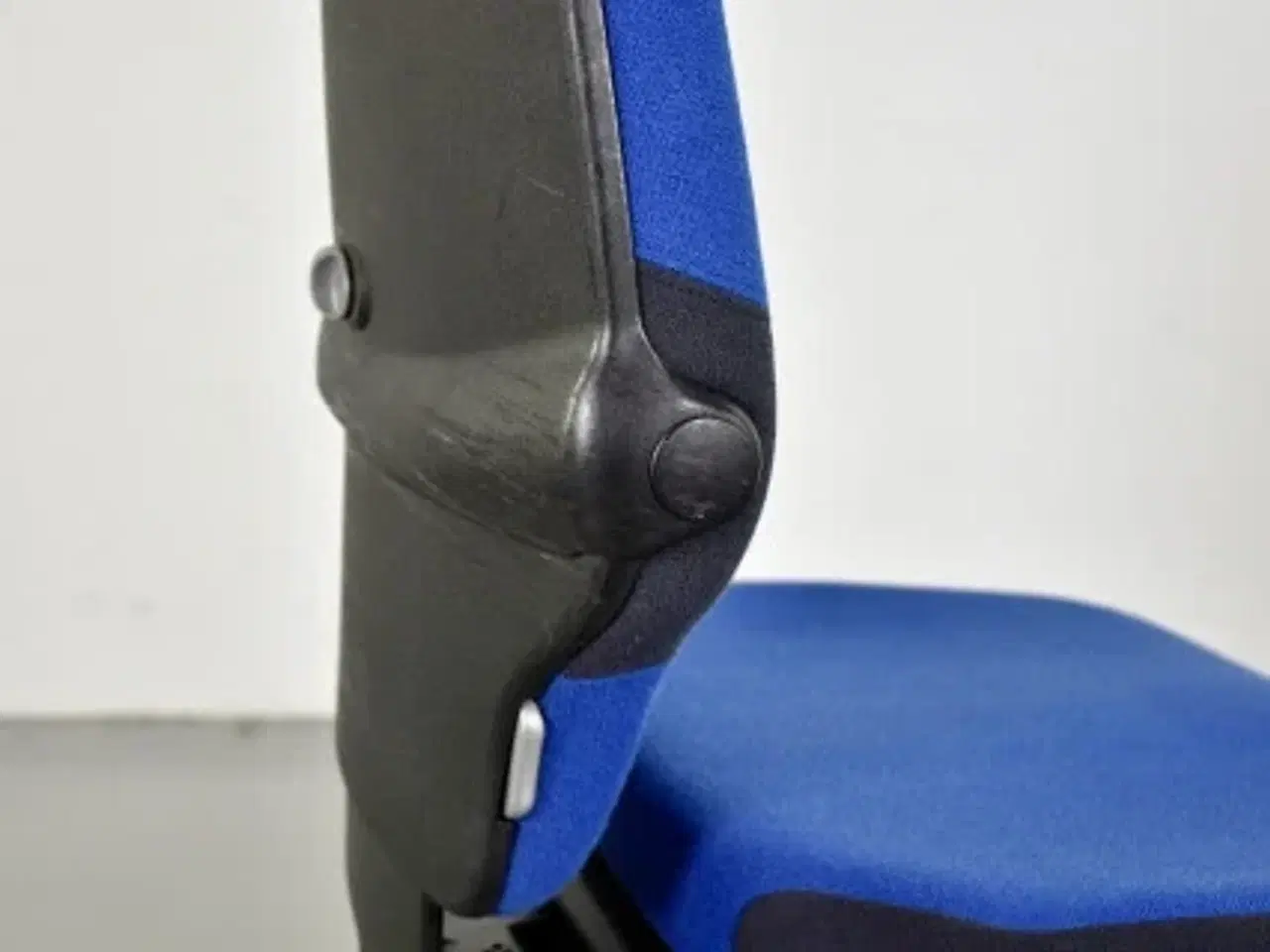 Billede 7 - Rh extend kontorstol med blå polster