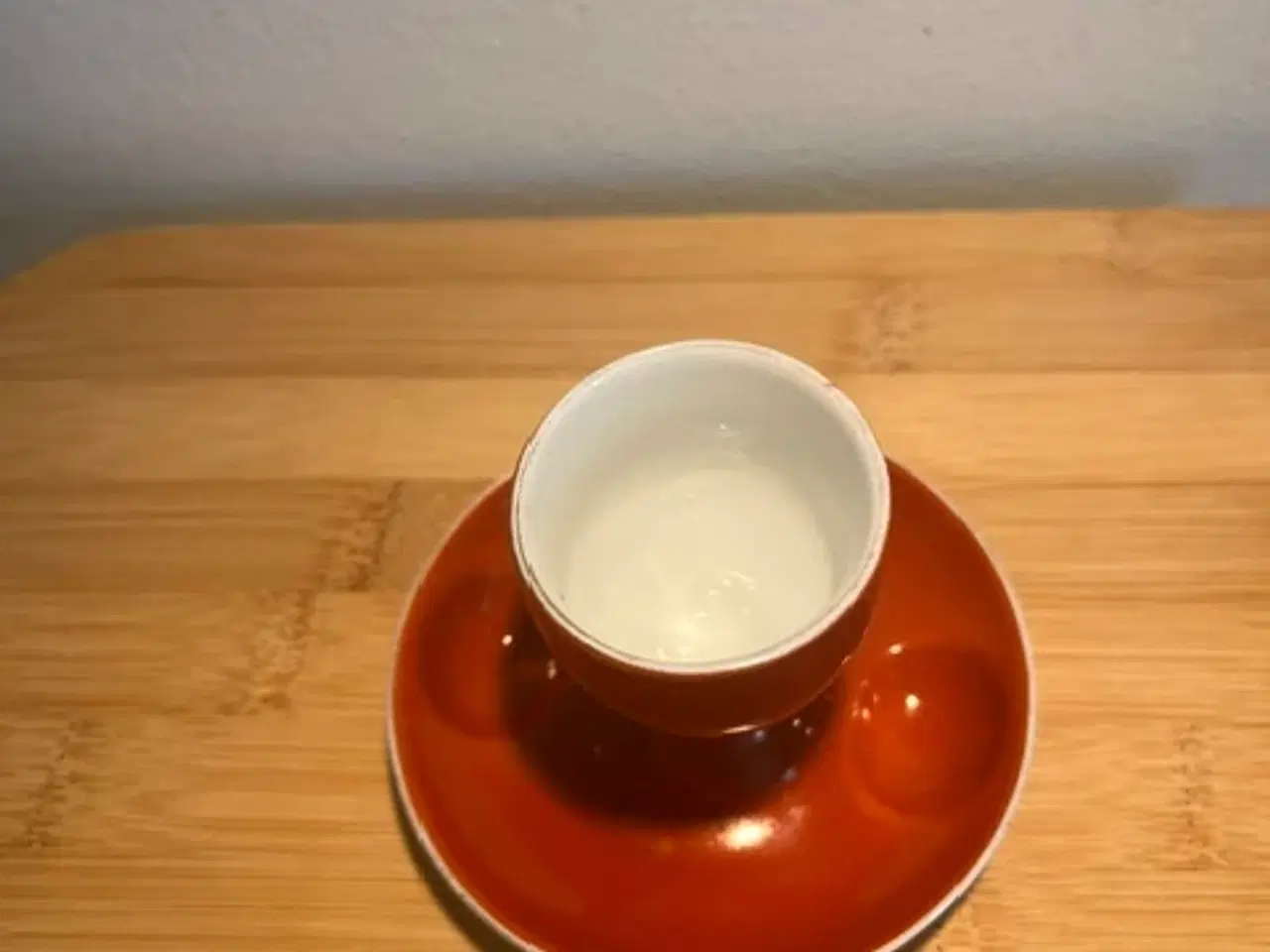 Billede 3 - Smukt retro æggebæger i brændt orange–Ægte vintage