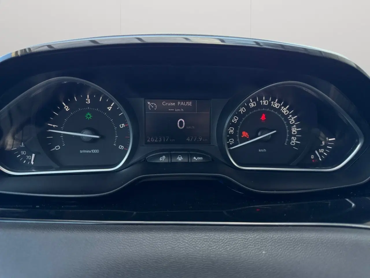 Billede 7 - Peugeot 208 1,6 e-HDi 92 Active
