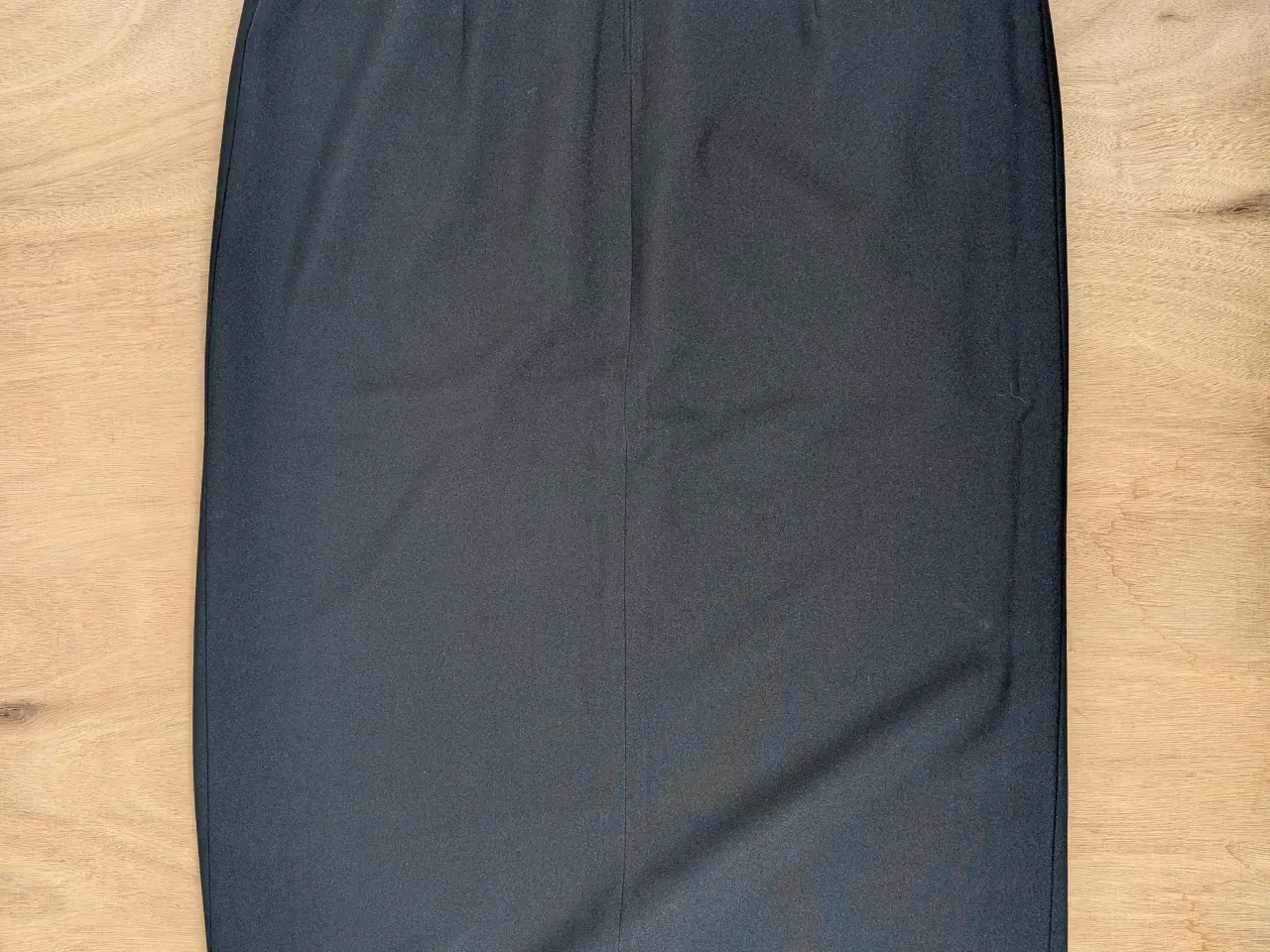 Billede 2 - klassisk pencil skirt