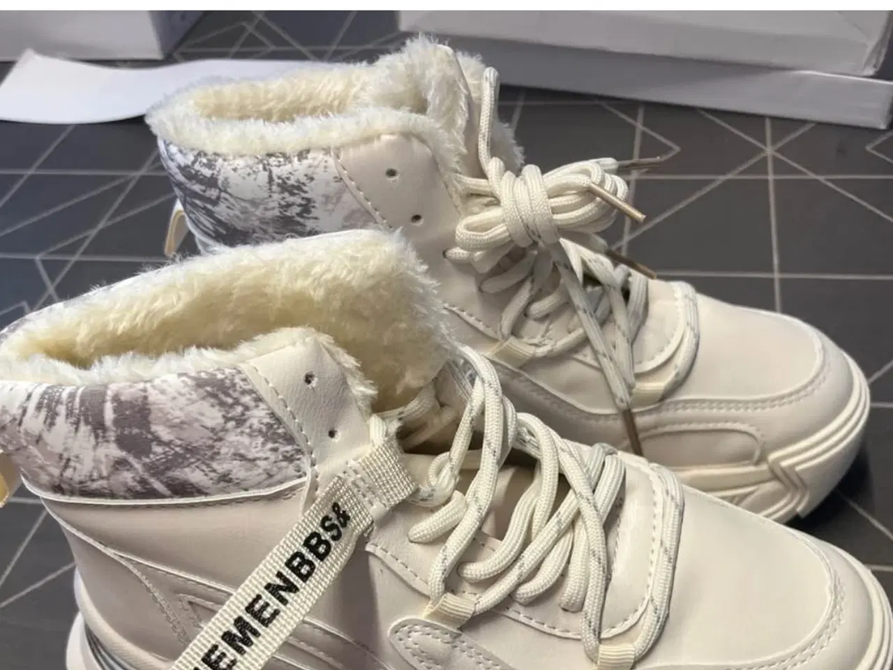 Billede 3 - Et parti dame sko 