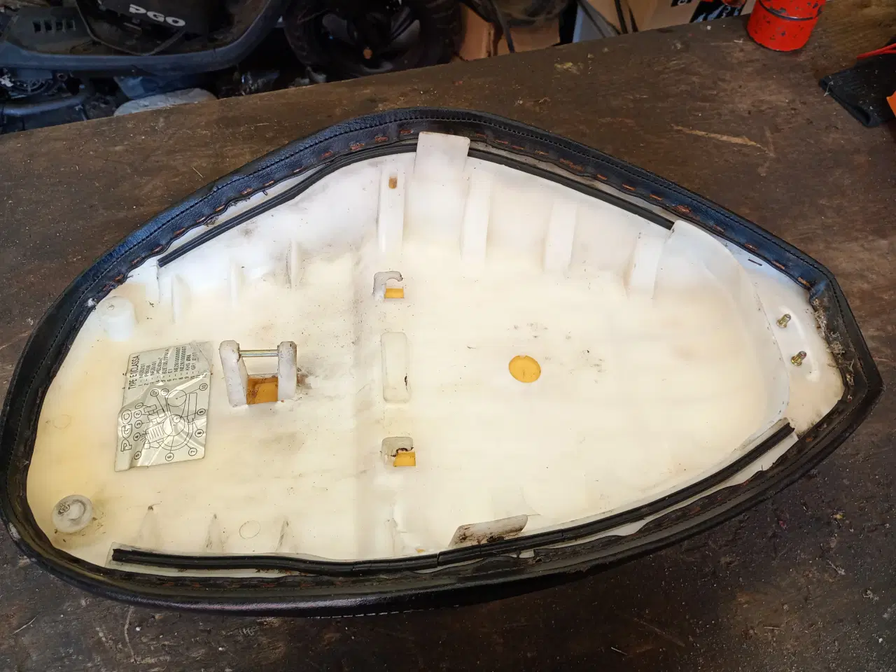 Billede 6 - Originalt sæde til pgo comet