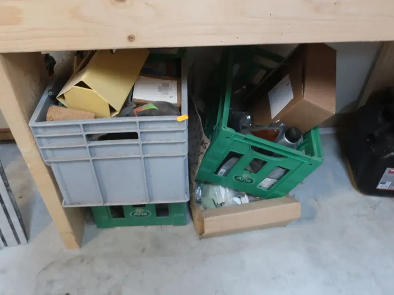 Billede 2 - Tøm hjørne for løse dele se billeder