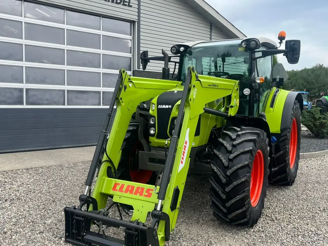 Billede 11 - CLAAS Arion 440 CIS med frontlæsser