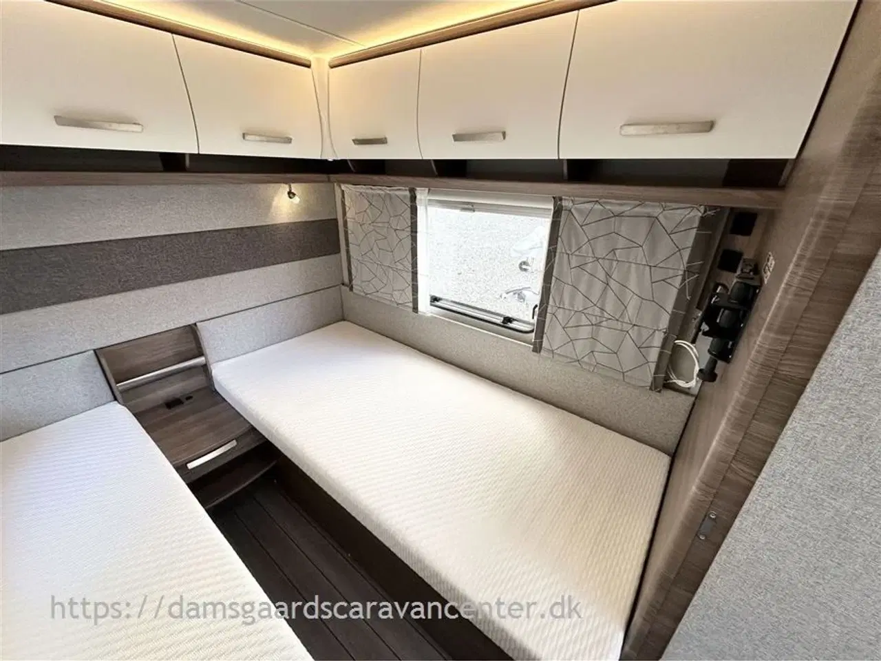 Billede 10 - 2020 - Knaus Sport 540 UE Silver Selection   Enkeltsenge-Mover-Markise-Gulvvarme-Solsejl