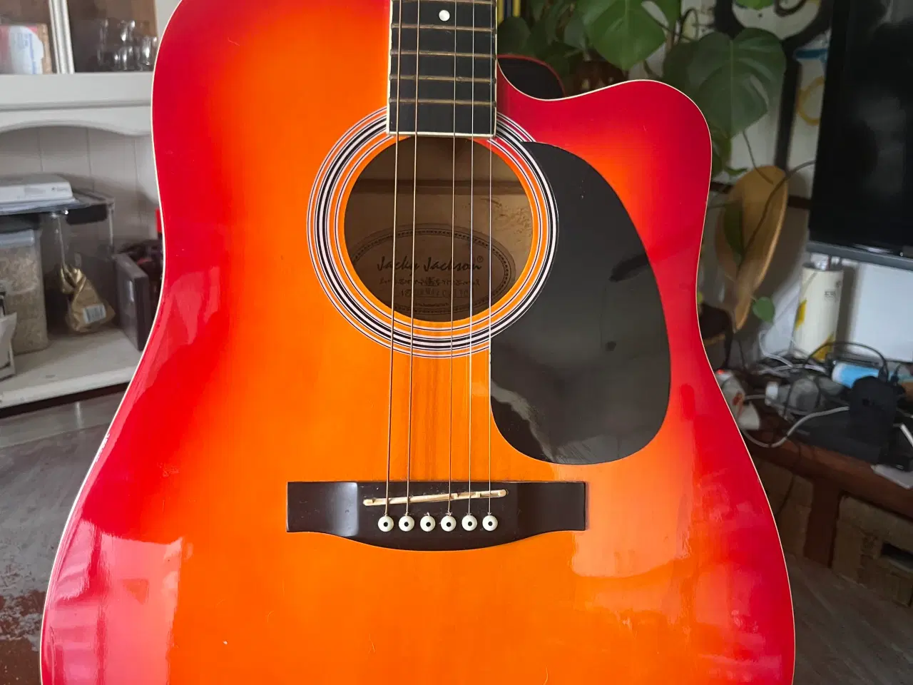 Billede 1 - Halvakustisk Guitar 