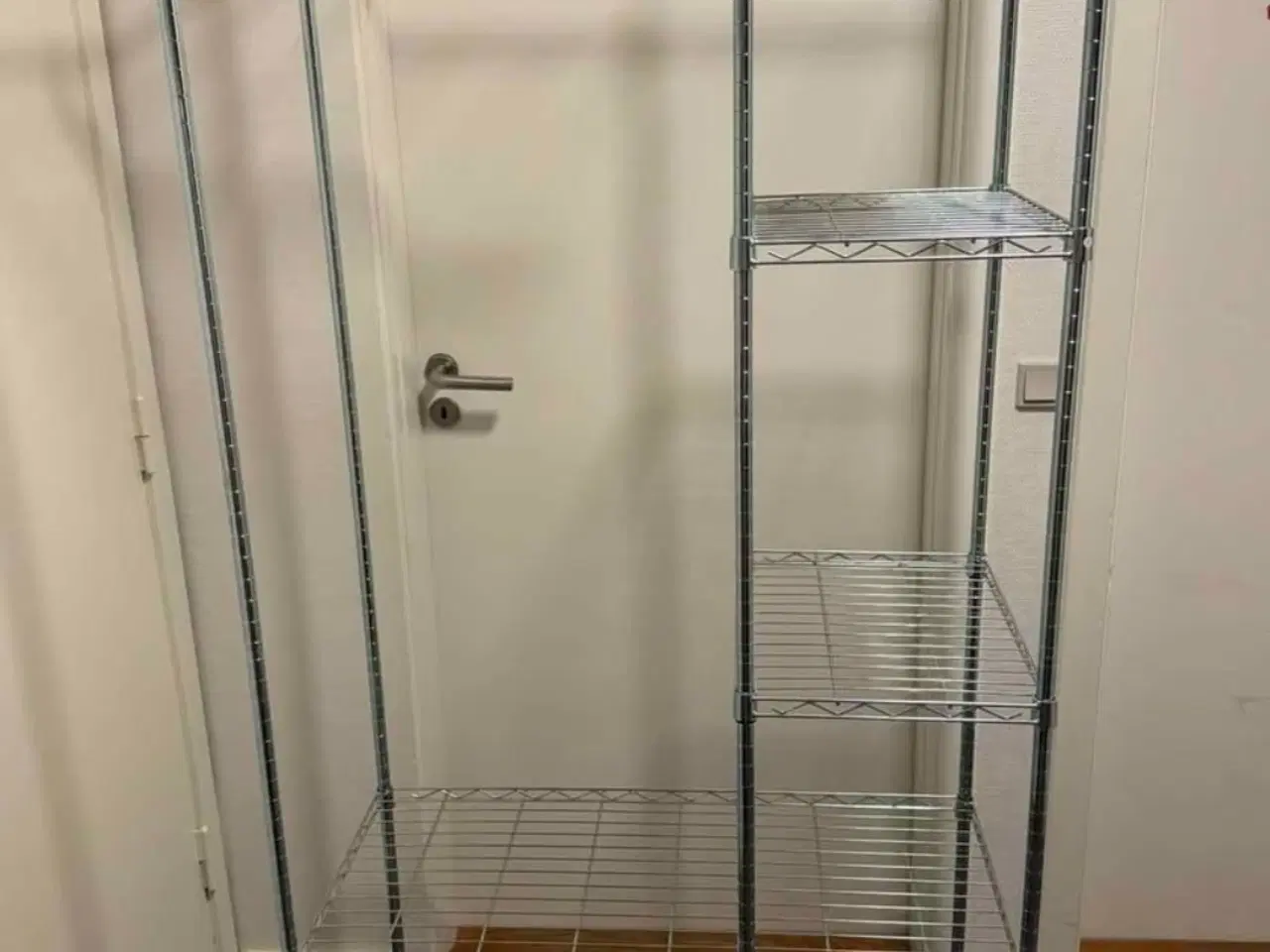 Billede 2 - Omar Reol