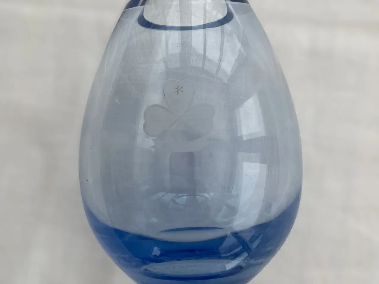 Billede 4 - Holmegaard vase af glaskunstner Per Lütken.