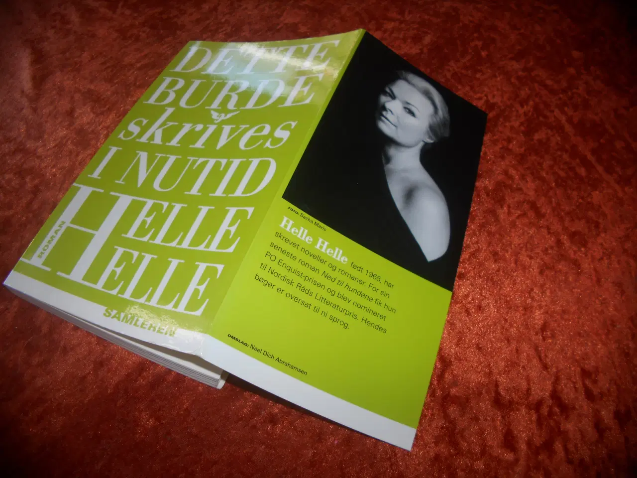 Billede 2 - Dette burde skrives i nutid, Helle Helle
